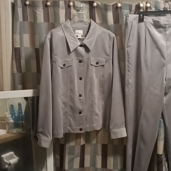 THE TOG SHOP polyester blend silver gray 2-pc pantsuit Size XL - Picture 7 of 8